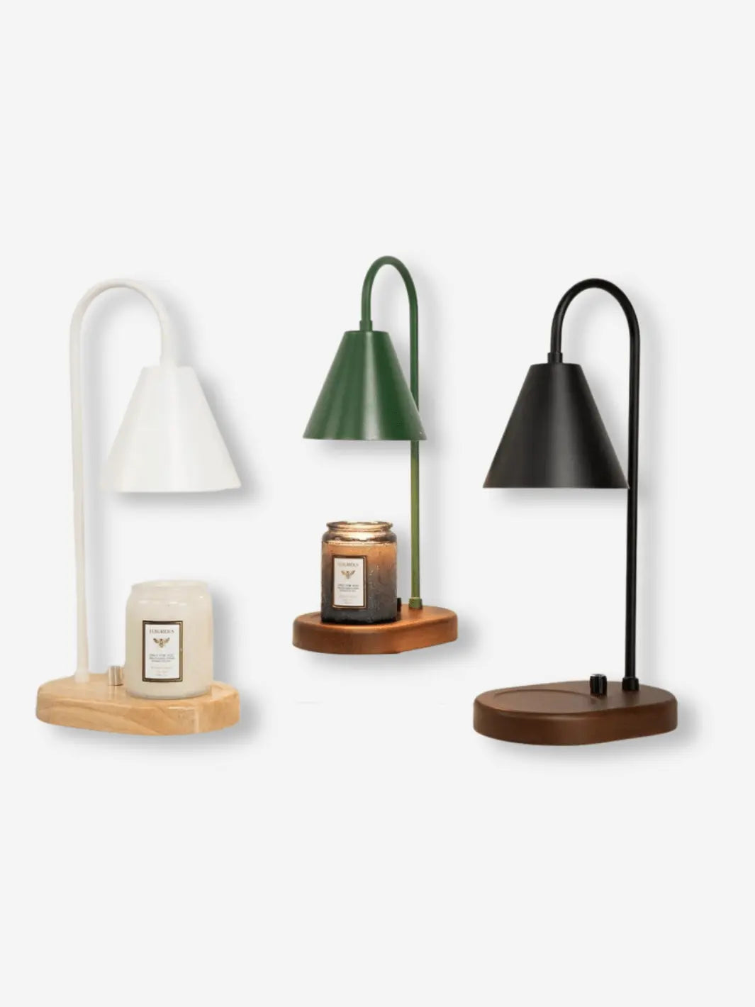 lampe de chevet chauffe bougie avec abat jour colore et socle en bois sur lequel on pose une bougie qui fond grace a la lumiere de la lampe 