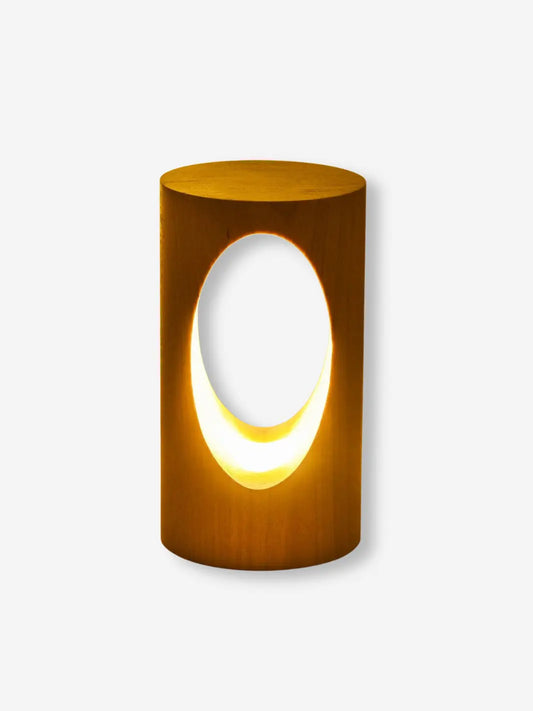lampe de chevet scandinave de forme originale en bois
